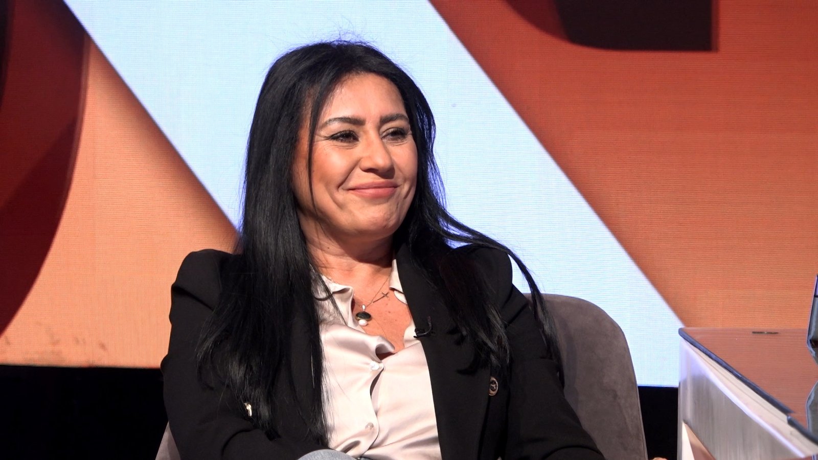 ד״ר רולא הרדל